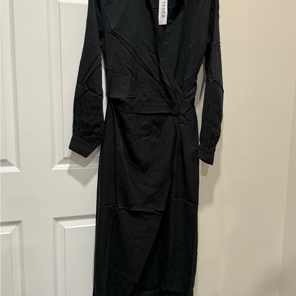 TEREA Women's Raina Draped Crossover Maxi Dress Sz M - Picture 6 of 8